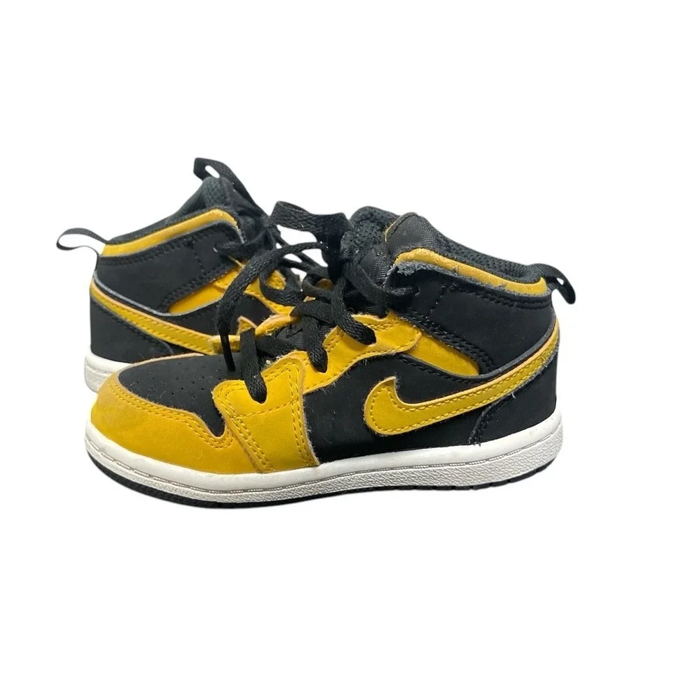 Jordan Air Jordan 1 Mid Kids 8C Yellow Black Pollen Retro Sneakers 640735-071